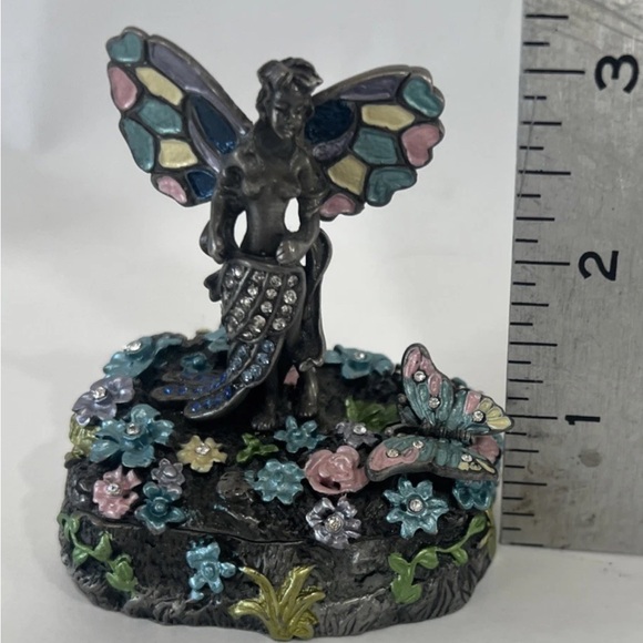 Vintage Jeweled Fairy and butterfly Trinket box with Rhinestone Accents Hinged - Picture 13 of 14